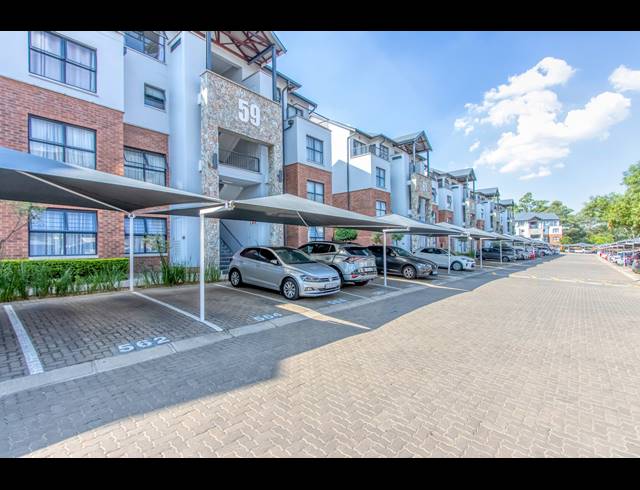 1 BEDROOM APARTMENT FOR SALE IN OLIVEDALE